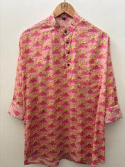 Rajasthani Pride: The Festive Pagdi Print Kurta