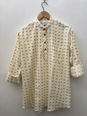 Hand Printed Off-White Short Kurta with Elephant Pattern