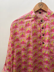 Rajasthani Pride: The Festive Pagdi Print Kurta